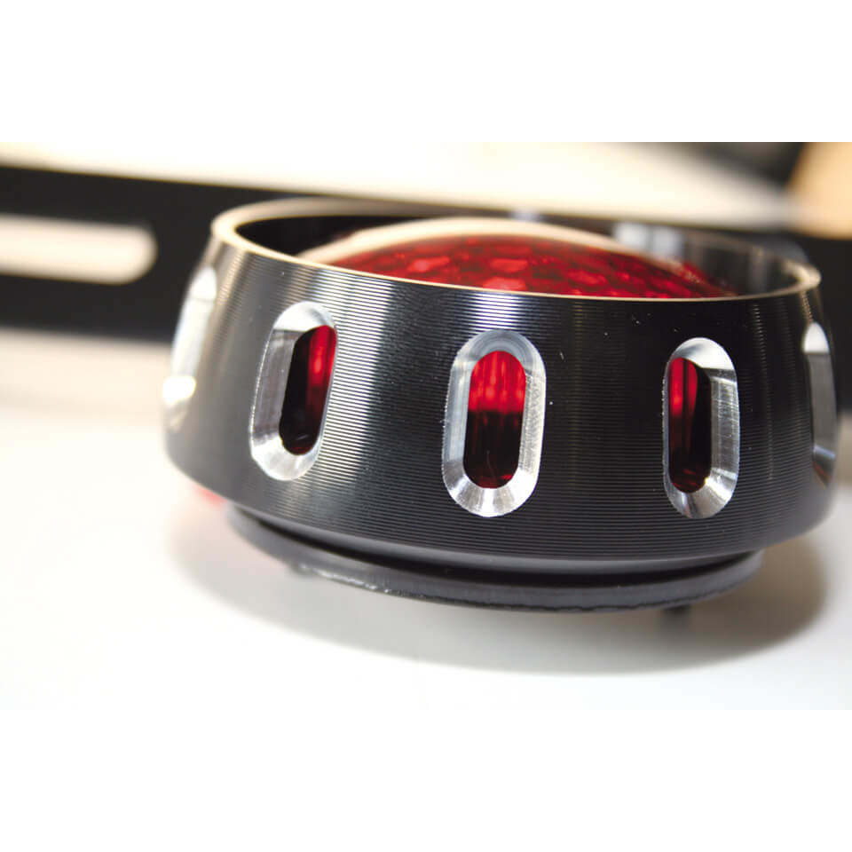 SHIN YO MILES LED-achterlicht, zwarte behuizing, rood glas