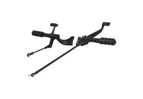 Evo XL-Vorwärtsrastenanlage. ISO-Heringe. Schwarz