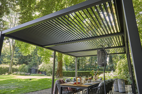 schaal ZuidAmerika Bederven Terrasoverkapping | Maranza | Suns | Aluminium | Mat grijs | 720x350 - DutchGarden.nl schaal ZuidAmerika Bederven Terrasoverkapping | Maranza | Suns | Aluminium | Mat grijs | 720x350 - DutchGarden.nl
