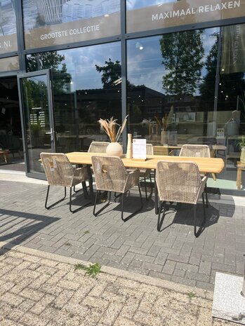 SUNS tuinmeubelen Demo set | Palermo 280 x 100 met midway stoelen SUNS tuinmeubelen Demo set | Palermo 280 x 100 met midway stoelen