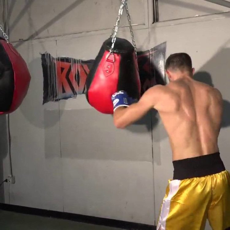 Heavyweight Boxing Maize Bag for timing and punching Enso Martial Arts Shop Bristol