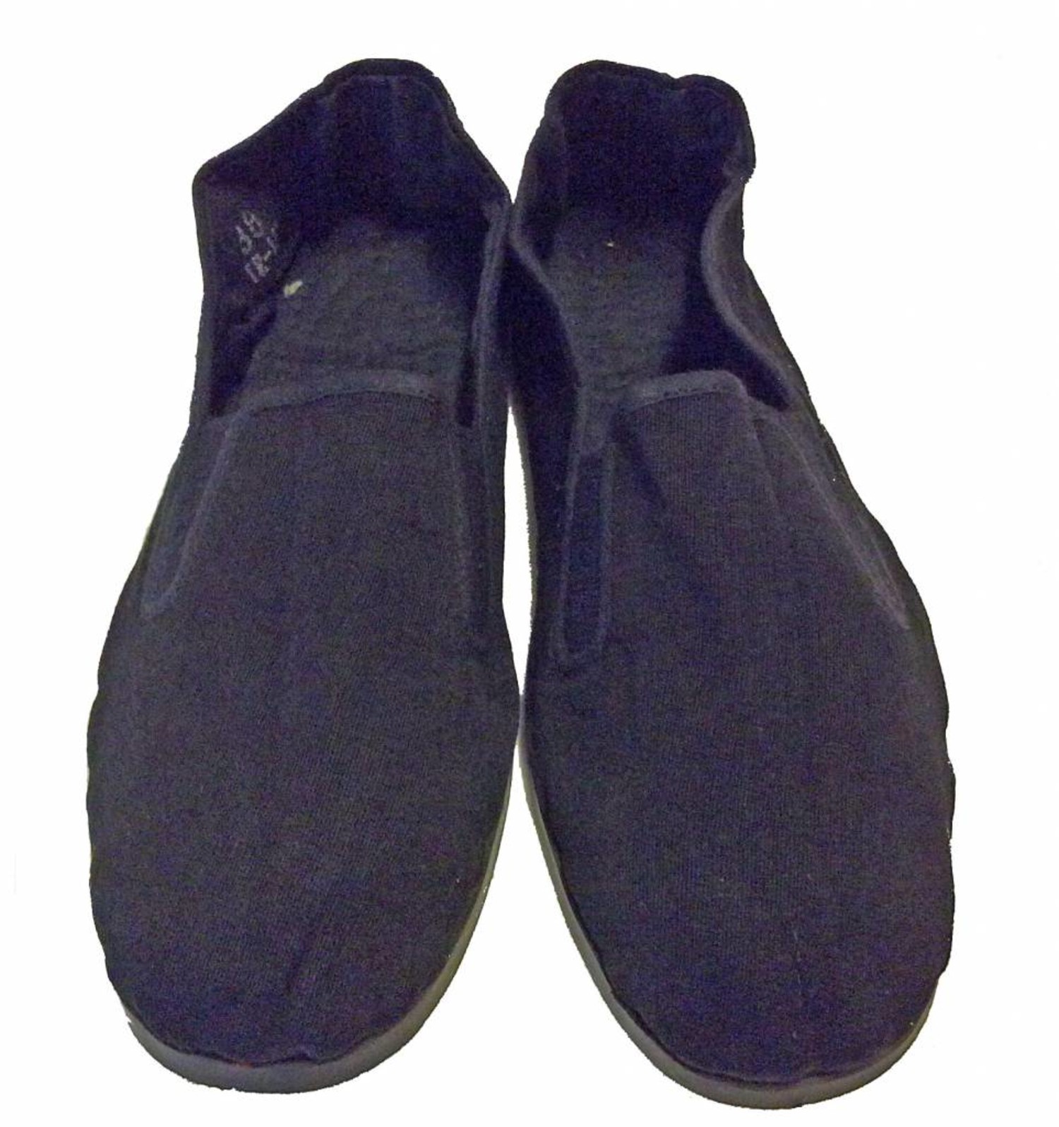 Tai Chi Shoes Plastic Sole for all styles of Tai Chi and Qi Gong - Enso  Martial Arts Shop Bristol