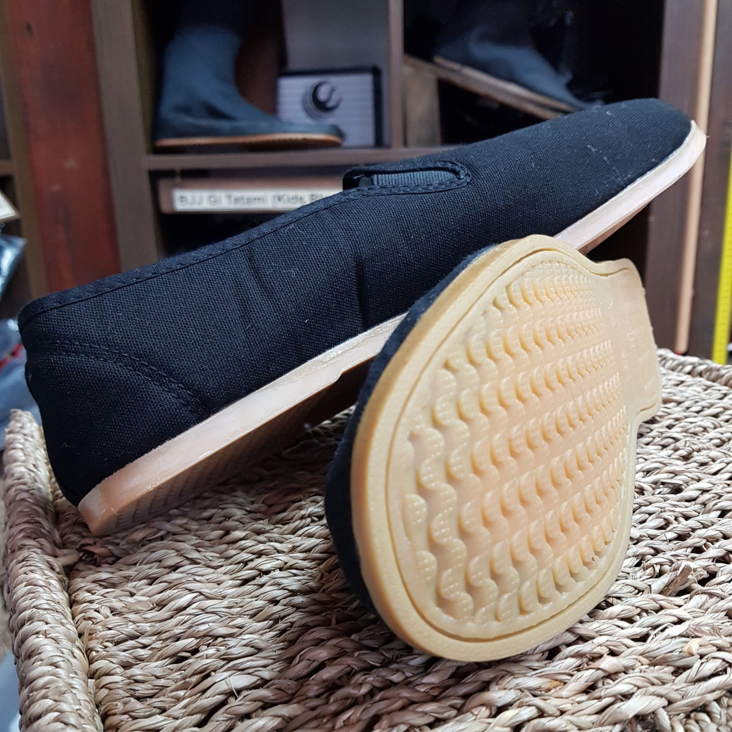 Tai Chi Shoes Rubber Sole for Tai Chi, Qi Gong and Kung Fu Enso