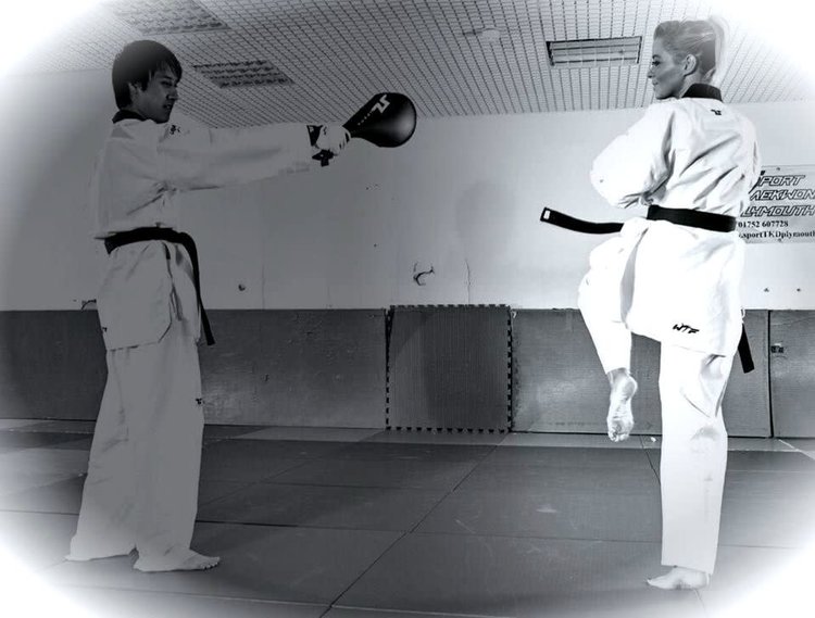 Taekwondo Kick Paddle helps you develop your kicking techniques Enso Martial Arts Shop Bristol