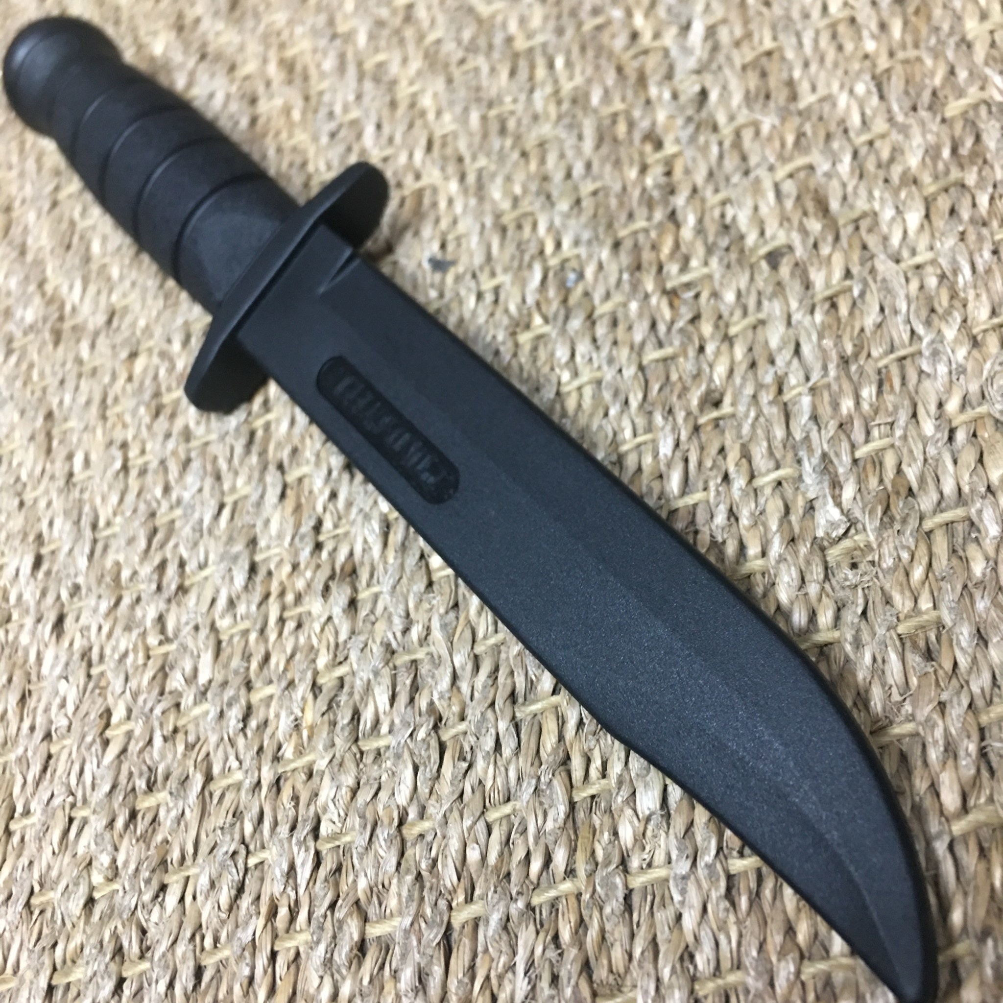 https://cdn.webshopapp.com/shops/184325/files/344562208/coldsteel-cold-steel-training-knife.jpg