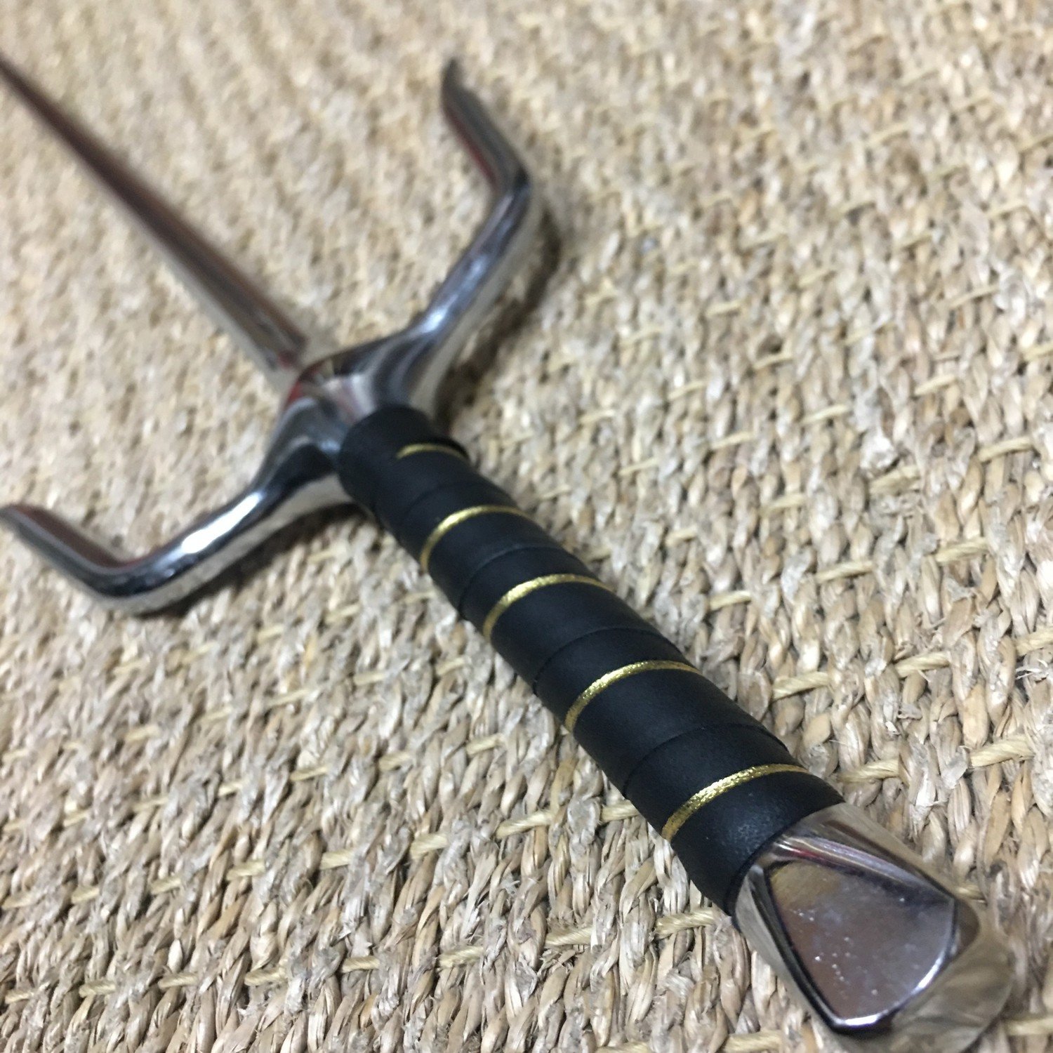 Octagonal Sai Daggers Are A Traditional Okinawan Weapon Enso Martial Arts Shop Bristol 8515