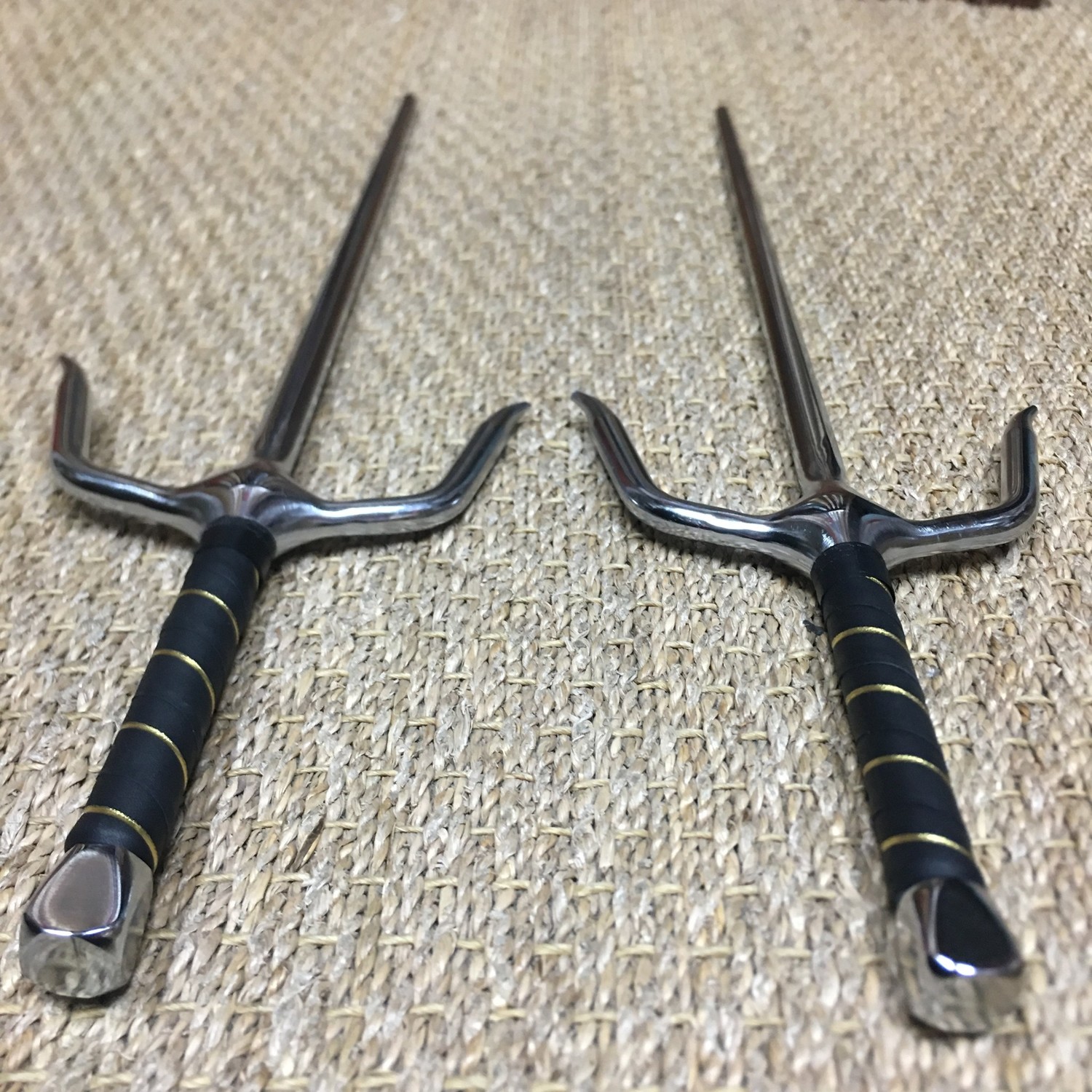 Octagonal Sai Daggers Are A Traditional Okinawan Weapon Enso Martial Arts Shop Bristol 2101
