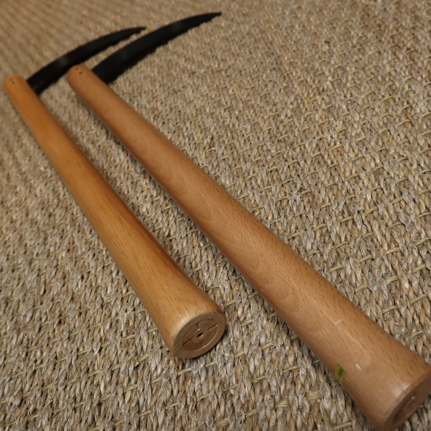 Metal Kama Weapon an Okinawan weapon based on the sickle Enso Martial