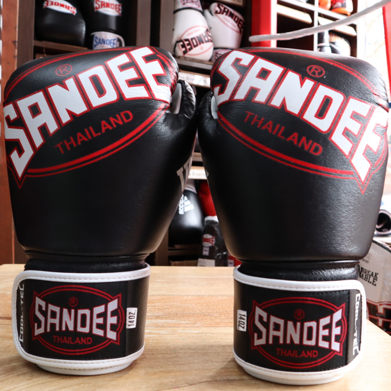 Sandee Sandee Boxing Gloves Cool Tec Black & White