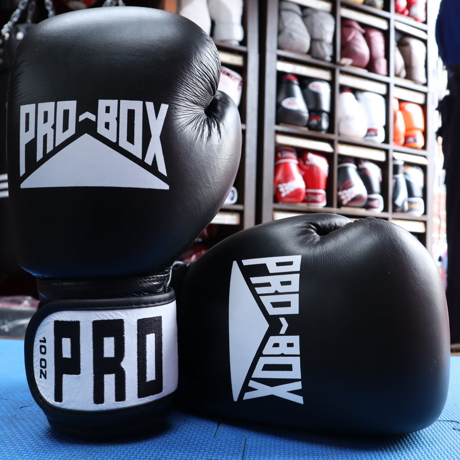 Pro box Black Leather Boxing Gloves for Club Sparring Enso Martial