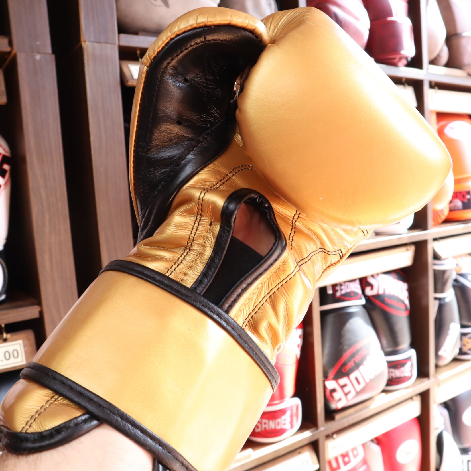 Cleto Reyes Cleto Reyes Boxing Gloves Gold Velcro