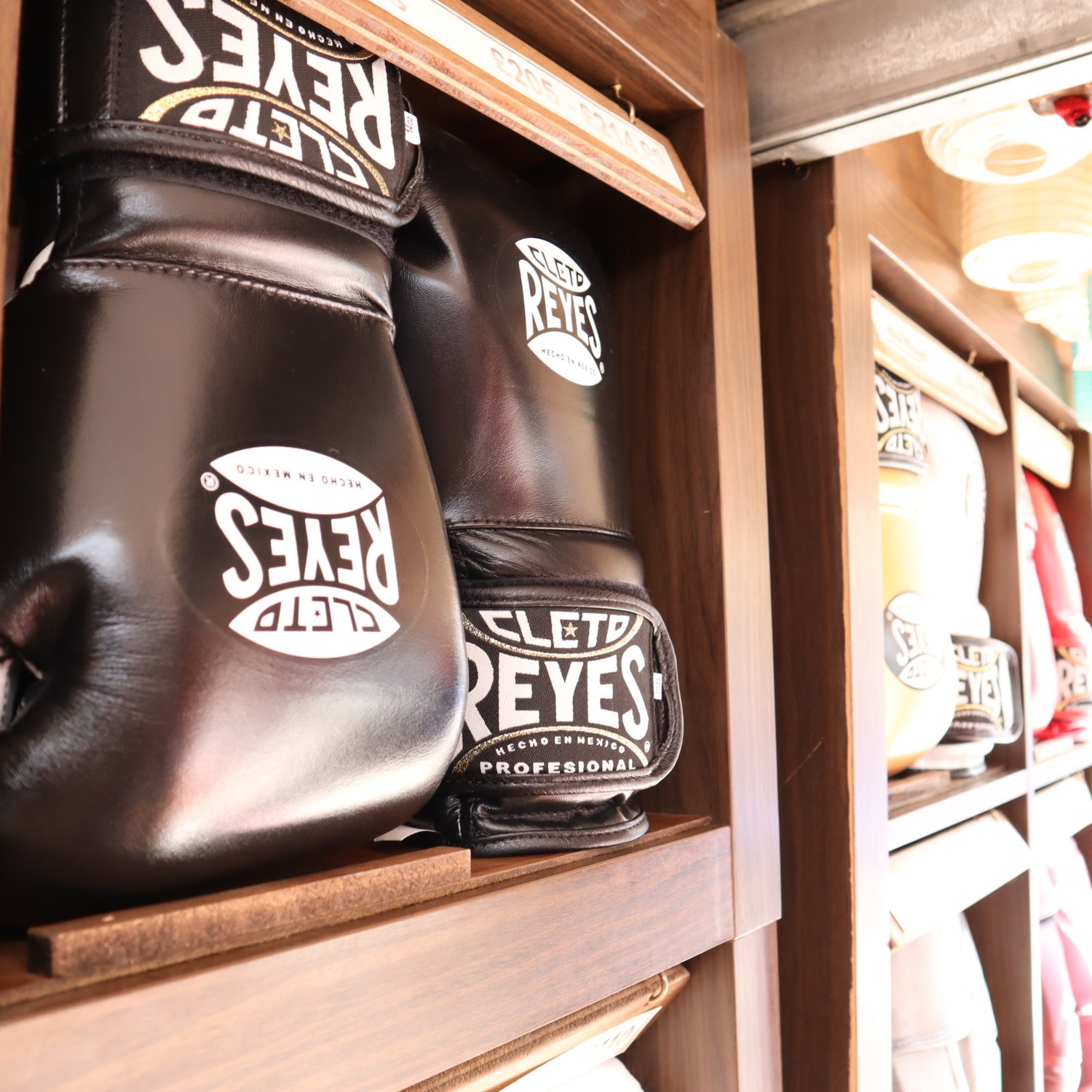 Cleto Reyes Boxing Gloves Velcro Black Best Gloves in the World
