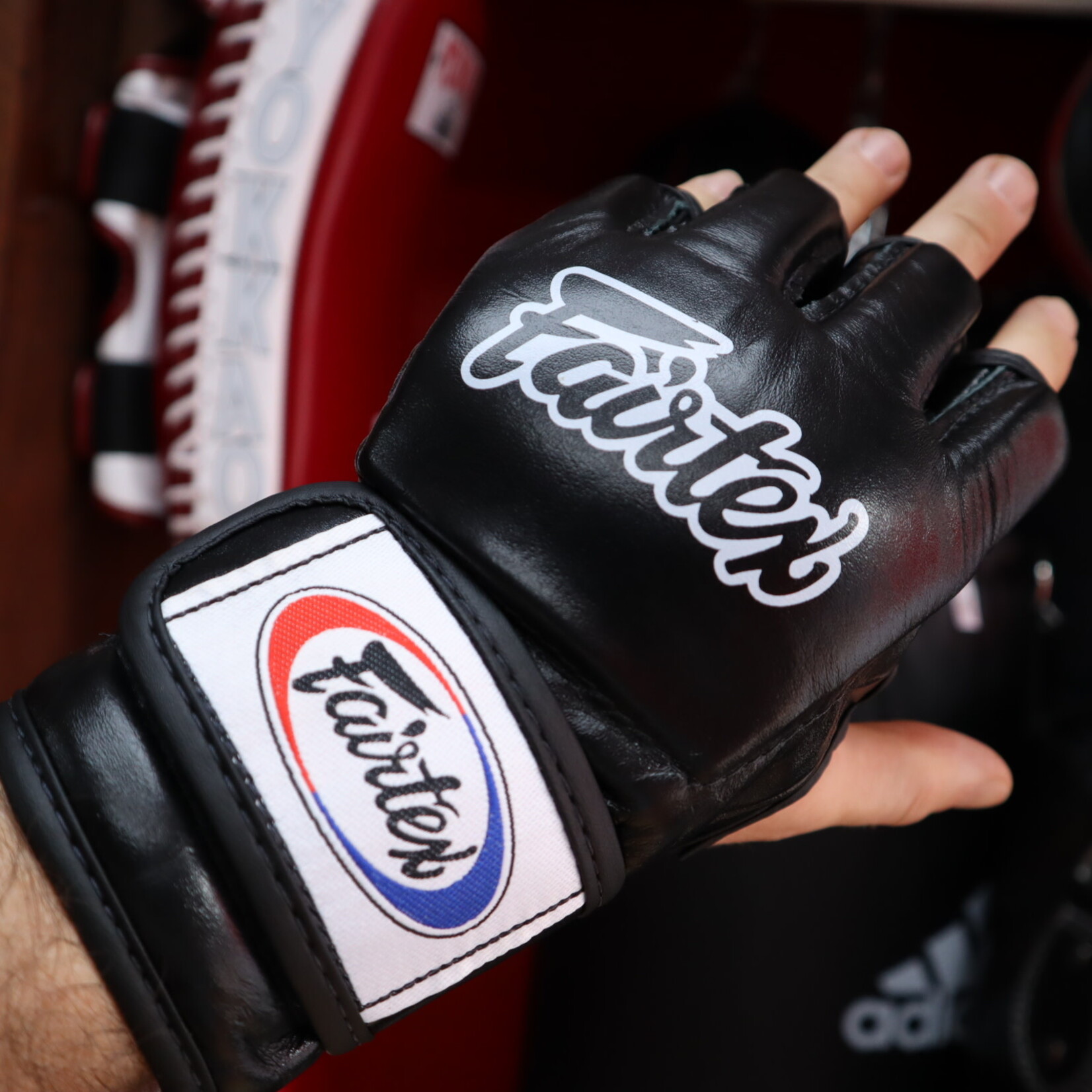 Fairtex MMA Gloves Black - Enso Martial Arts Shop Bristol Fairtex MMA Gloves Black - Enso Martial Arts Shop Bristol