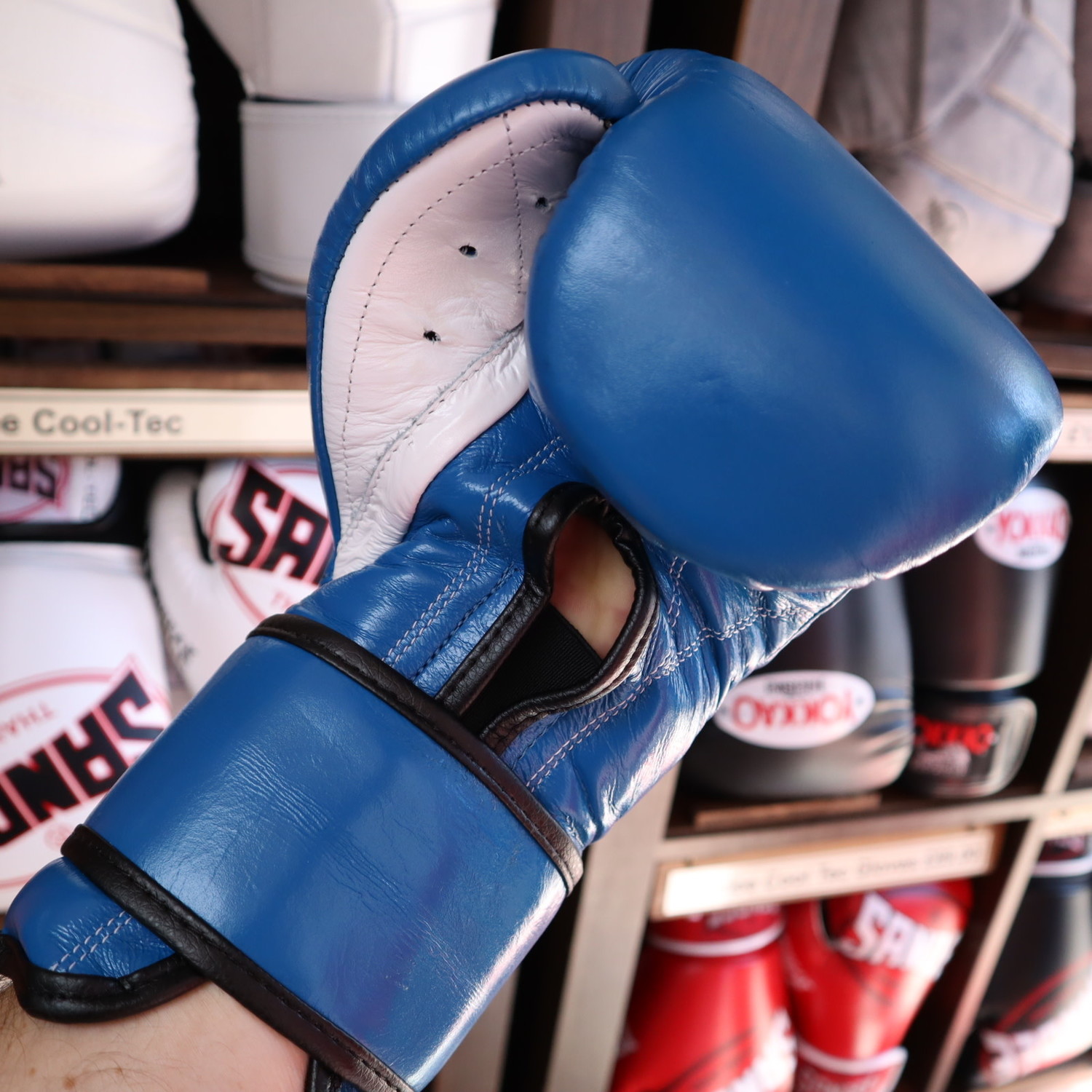 Cleto Reyes Boxing Gloves Blue Velcro Enso Martial Arts Shop Bristol