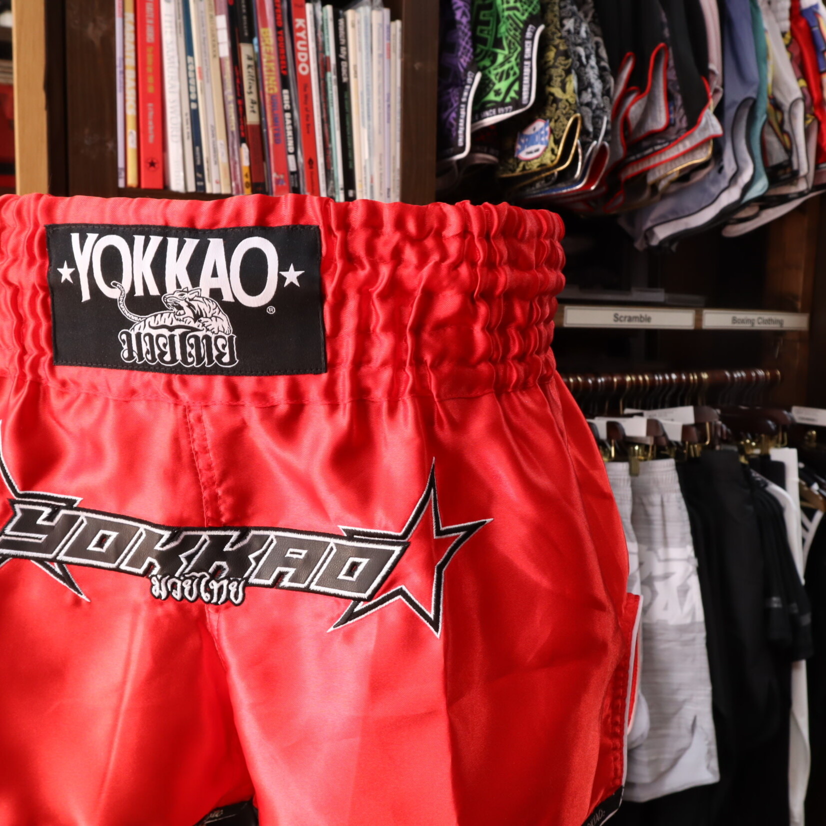 Yokkao Yokkao Thai Shorts Red Institution