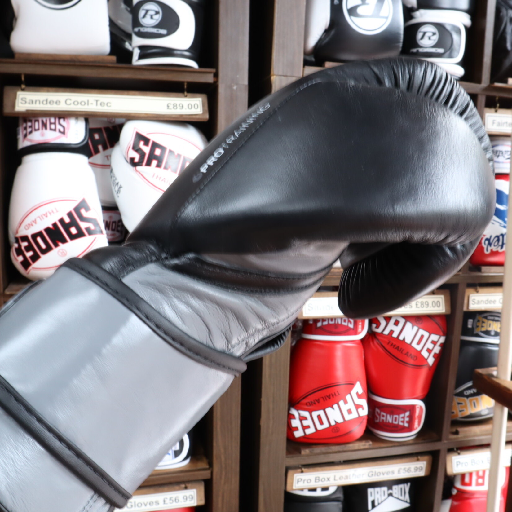 Ringside Ringside Boxing Gloves Black G2