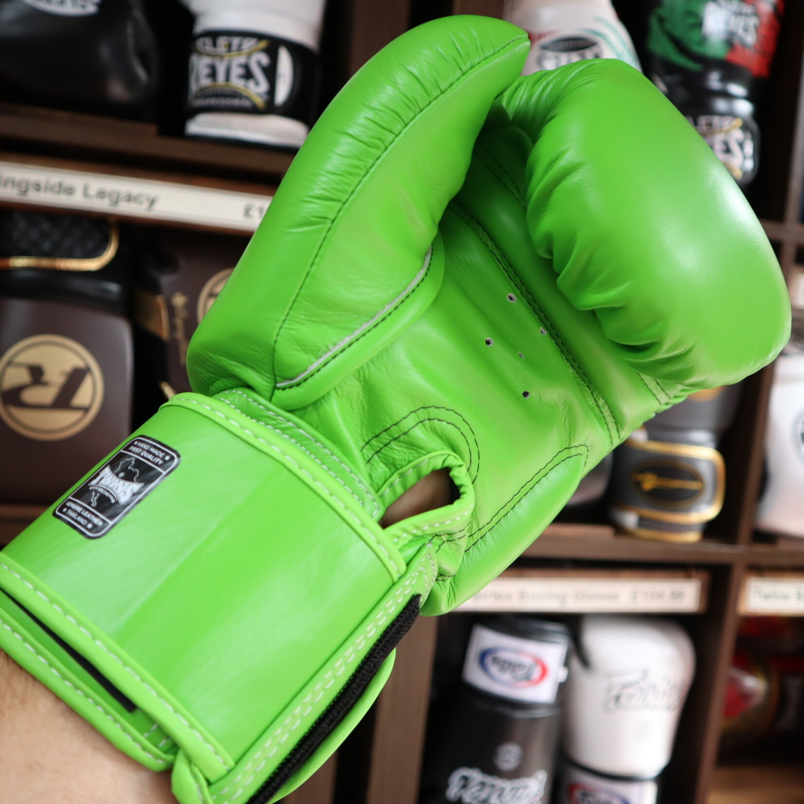 Twins Twins Boxing Gloves Lime Green