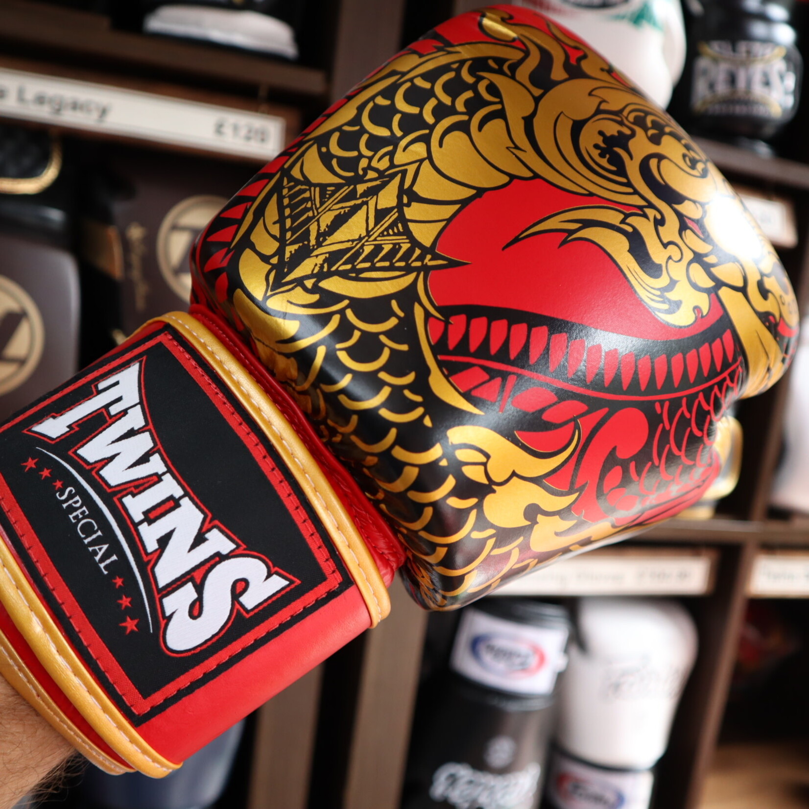 Twins Twins Boxing Gloves Red & Gold Dragon