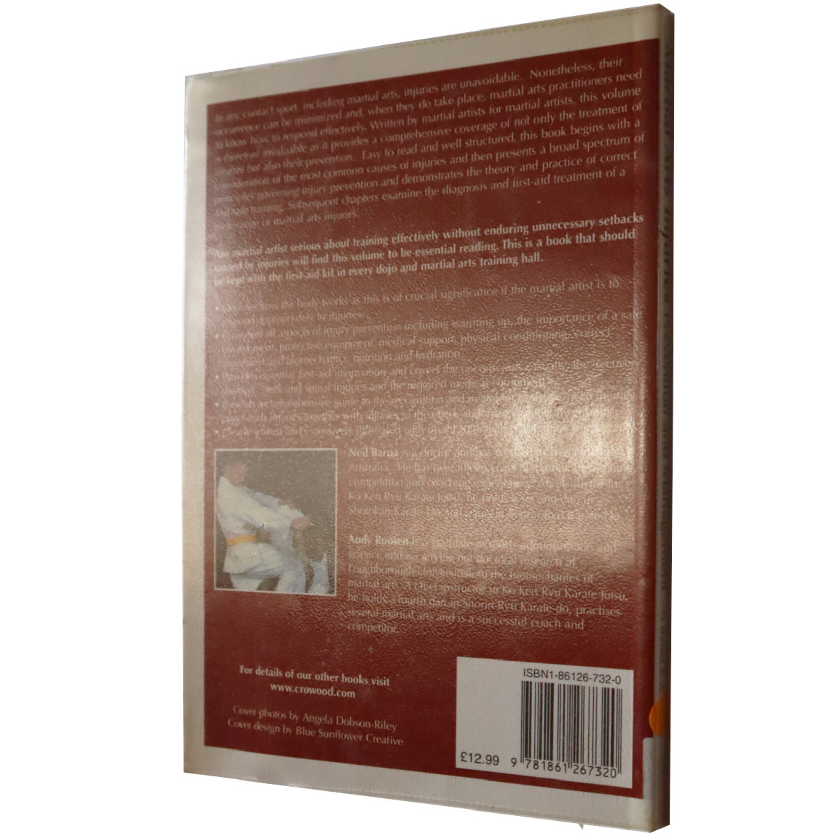 Martial Arts Injuries: Prevention and Management by Neil Barua and Andy Roosen