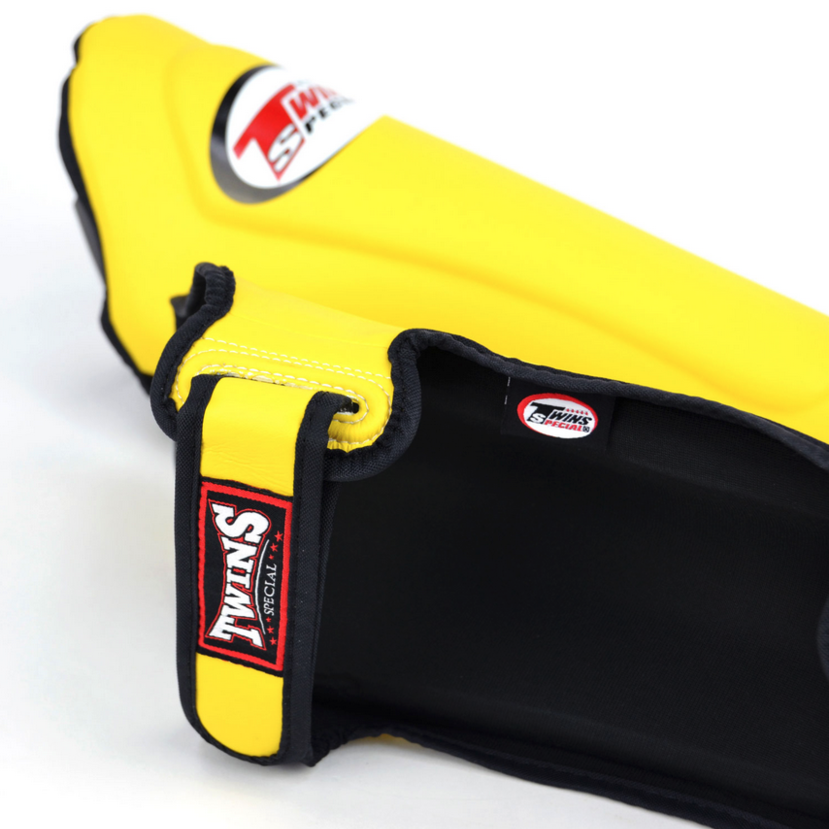Twins Twins Double Padded Shin Guards Yellow