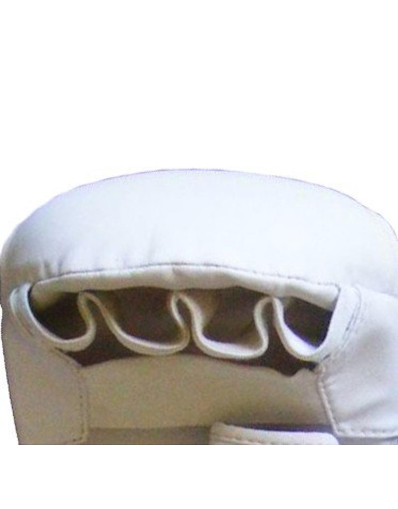 White Karate Gloves for sparring practice in your club Enso Martial
