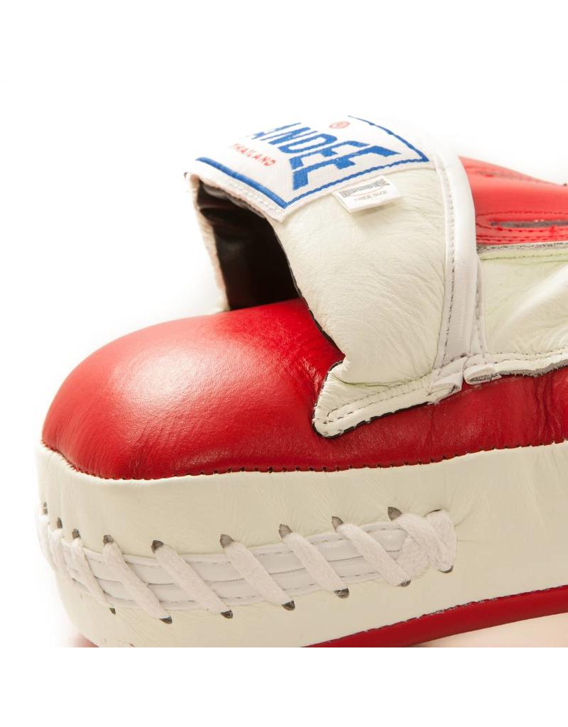Sandee Focus Pads are the ultimate Muay Thai Focus Mitt Enso Martial