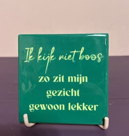 Ik kijk niet boos
