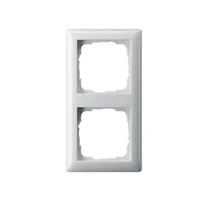Cadre de finition Gira E2 double en Standaard 55 blanc pur brillant – moderne et élégant, adapté aux variateurs encastrés Tradim et prises 2USB