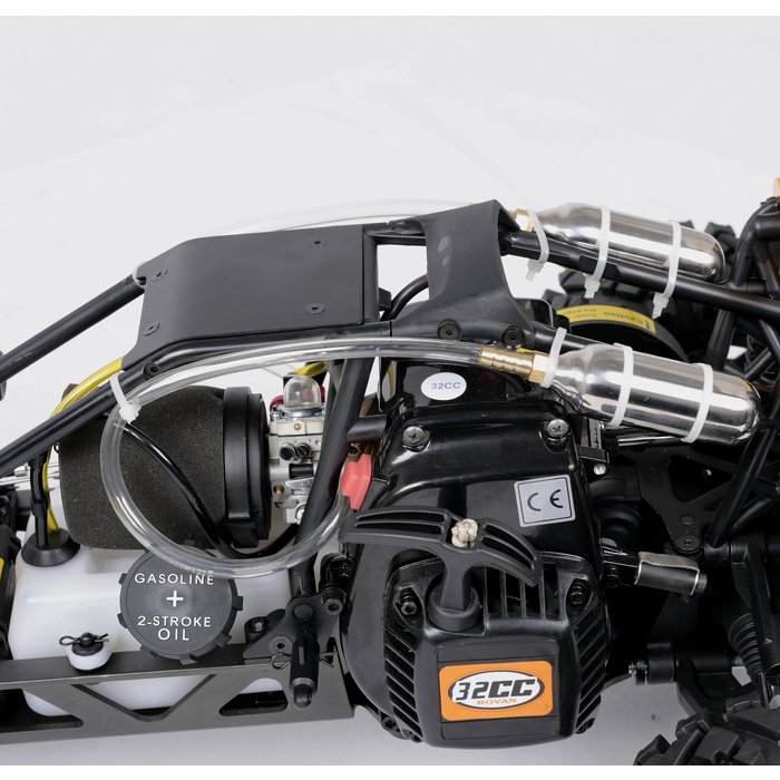 32cc China made egine with booster pump (BAHA en Losi 5ive type)