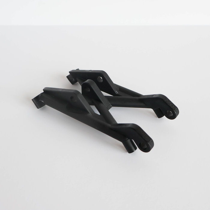 Rear bracket