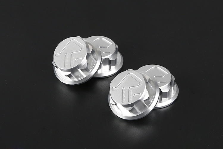 RovanSports Closed wheel tyre nuts with logo made of CNC aluminum (4 pcs.) in silver, red and black