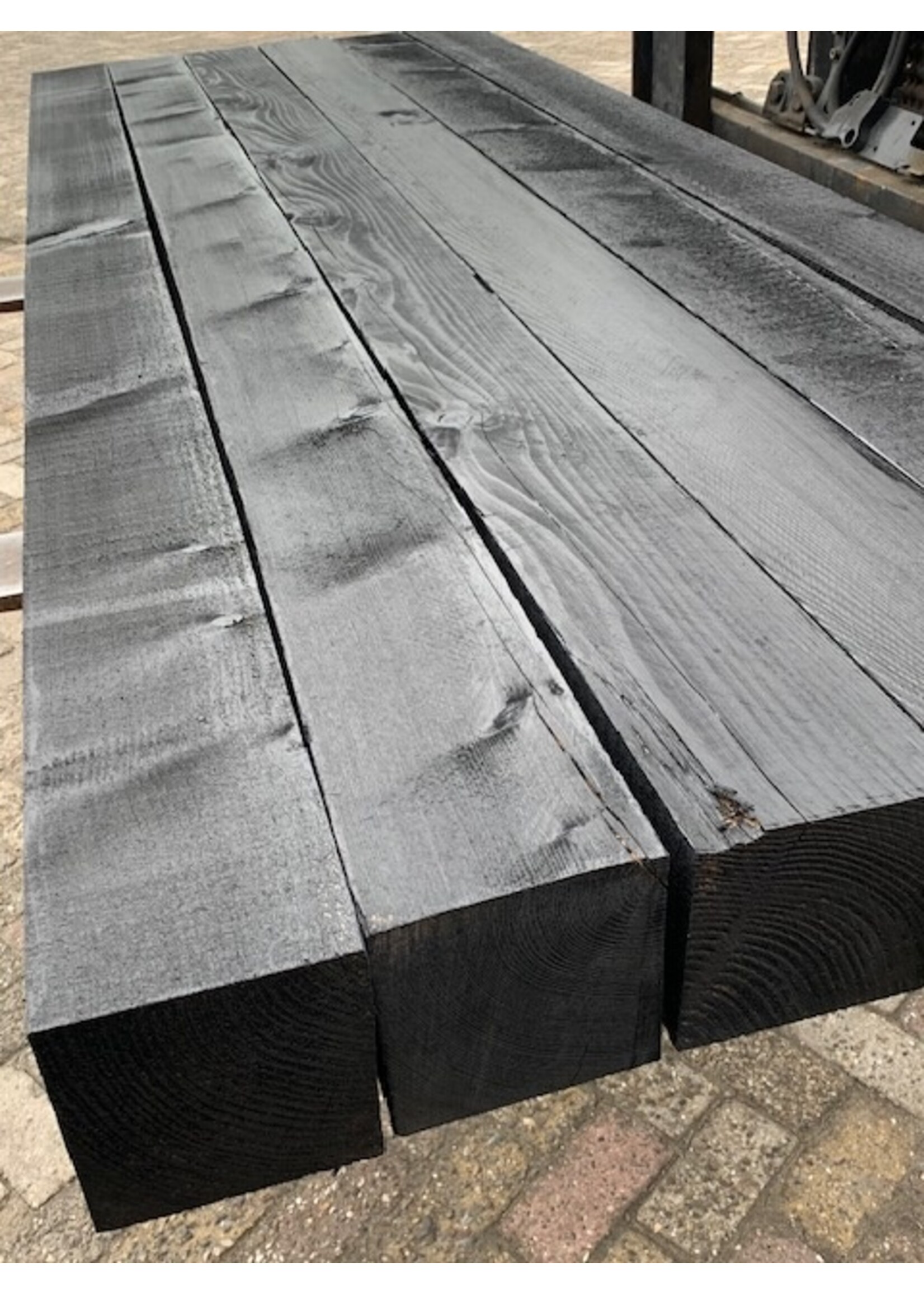 Rood geïmpregneerd vuren paal 150x150mm