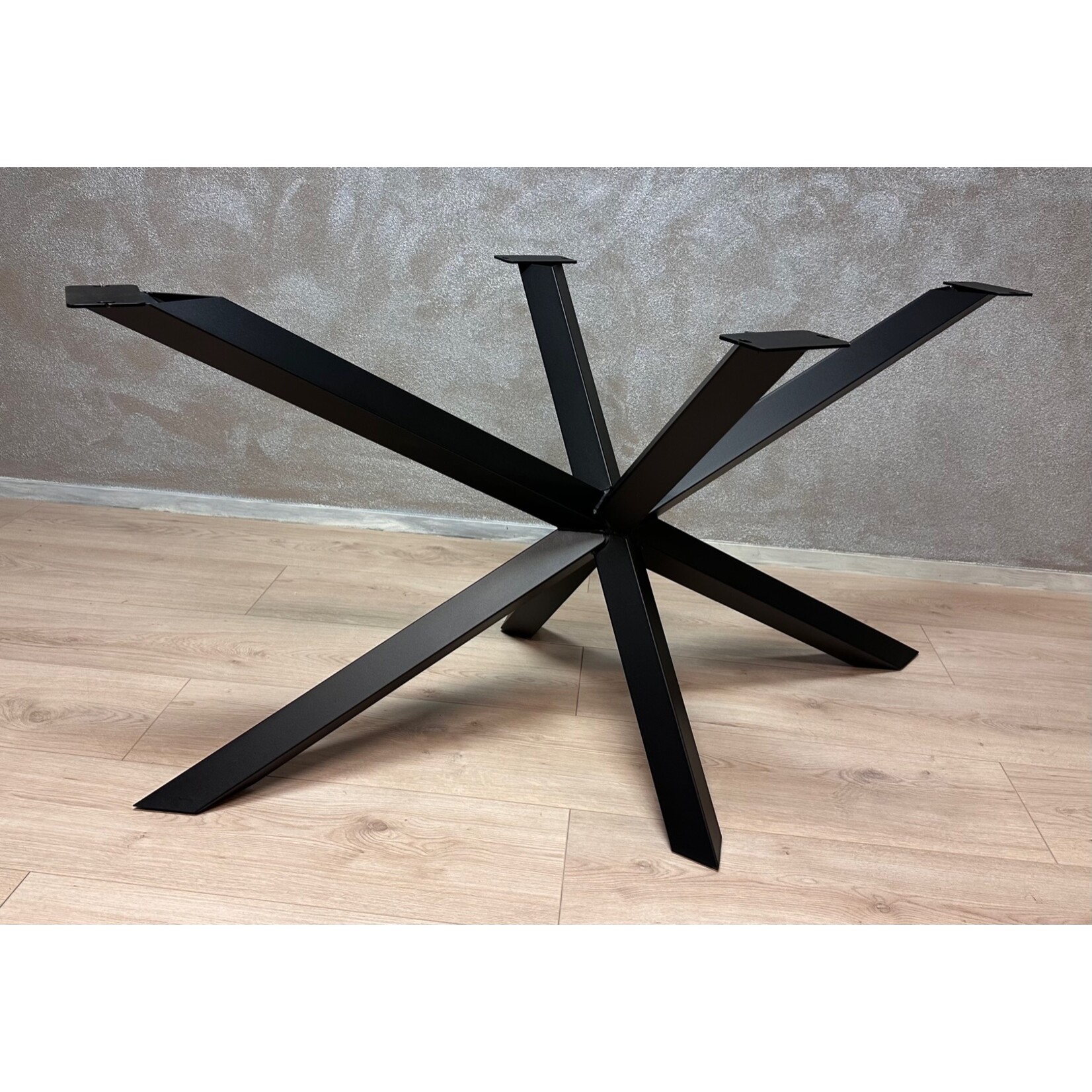 Stalen matrix tafelpoten zwart