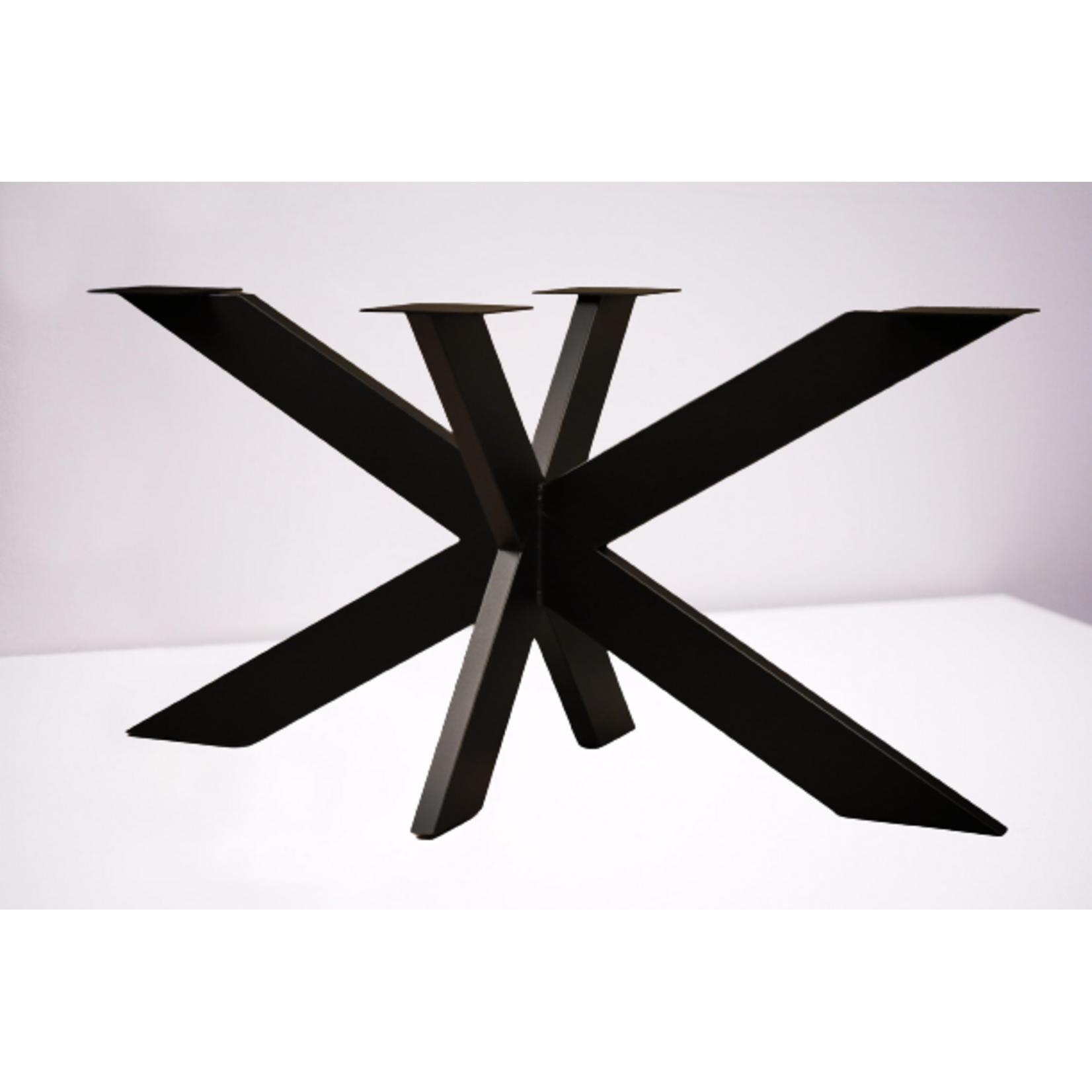 Stalen matrix tafelpoten zwart