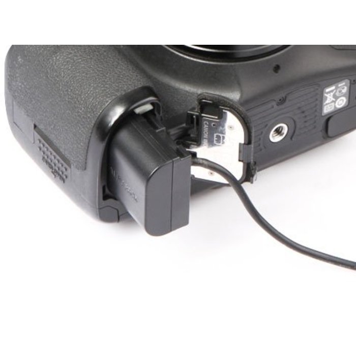 Swit SWIT - S-7500F Dummy Battery Adapter voor Sony NP-F