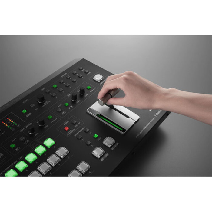 Roland Roland V-600UHD 4K HDR Multi-Format Video Switcher