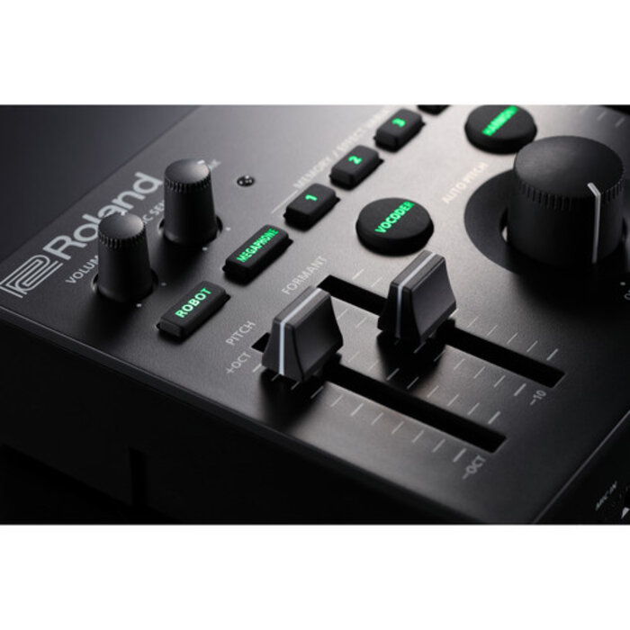 Roland AIRA VT-4 Voice Transformer - Videoholland