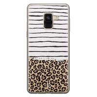 Casimoda Samsung Galaxy A8 (2018) siliconen telefoonhoesje - Leopard lines