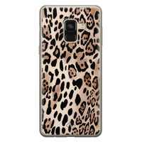 Casimoda Samsung Galaxy A8 (2018) siliconen hoesje - Golden wildcat