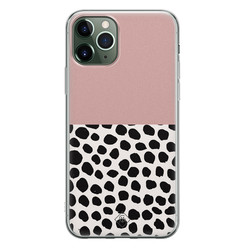 Casimoda iPhone 11 Pro siliconen hoesje - Pink dots