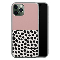 Casimoda iPhone 11 Pro Max siliconen hoesje - Pink dots