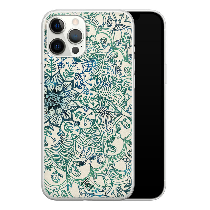 Casimoda iPhone 12 Pro Max siliconen hoesje - Mandala blauw