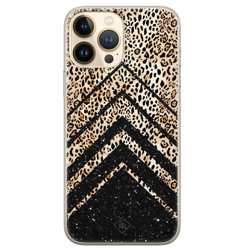 Casimoda iPhone 13 Pro Max siliconen hoesje - Chevron luipaard
