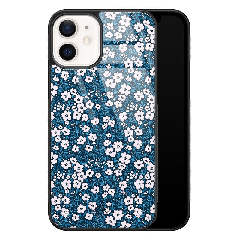 Casimoda iPhone 12 glazen hardcase - Bloemen blauw