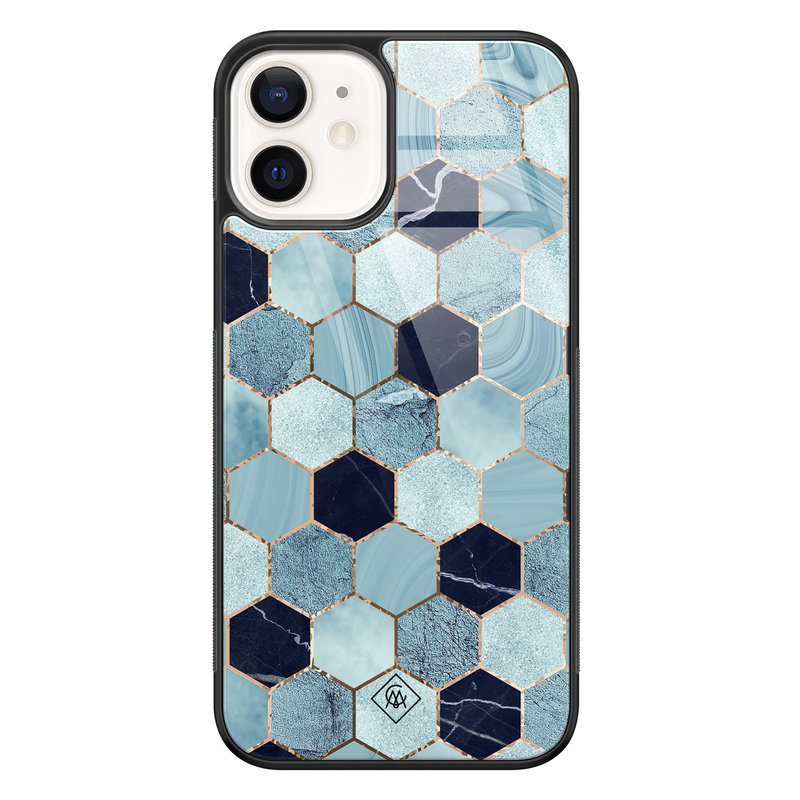 Casimoda iPhone 12 glazen hardcase - Blue cubes