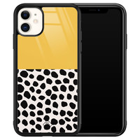 Casimoda iPhone 11 glazen hardcase - Abstract geel