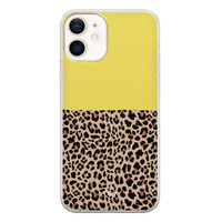 Casimoda iPhone 12 siliconen hoesje - Luipaard geel