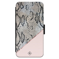 Casimoda iPhone 14 Pro flipcase - Snake print roze