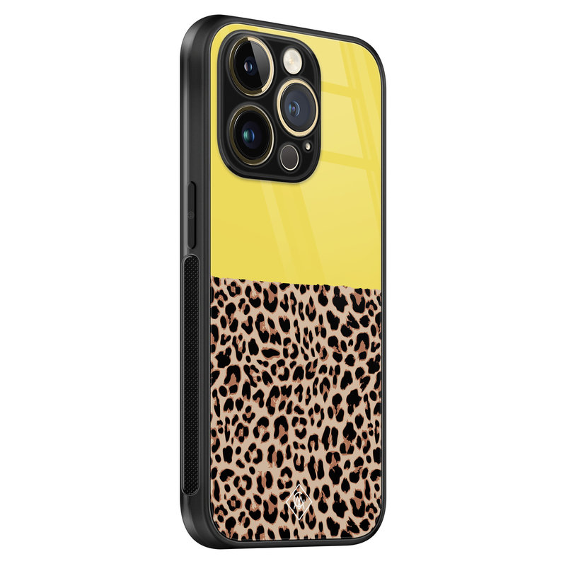 Casimoda iPhone 14 Pro Max glazen hardcase - Luipaard geel
