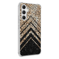Casimoda Samsung Galaxy A54 shockproof hoesje - Chevron luipaard